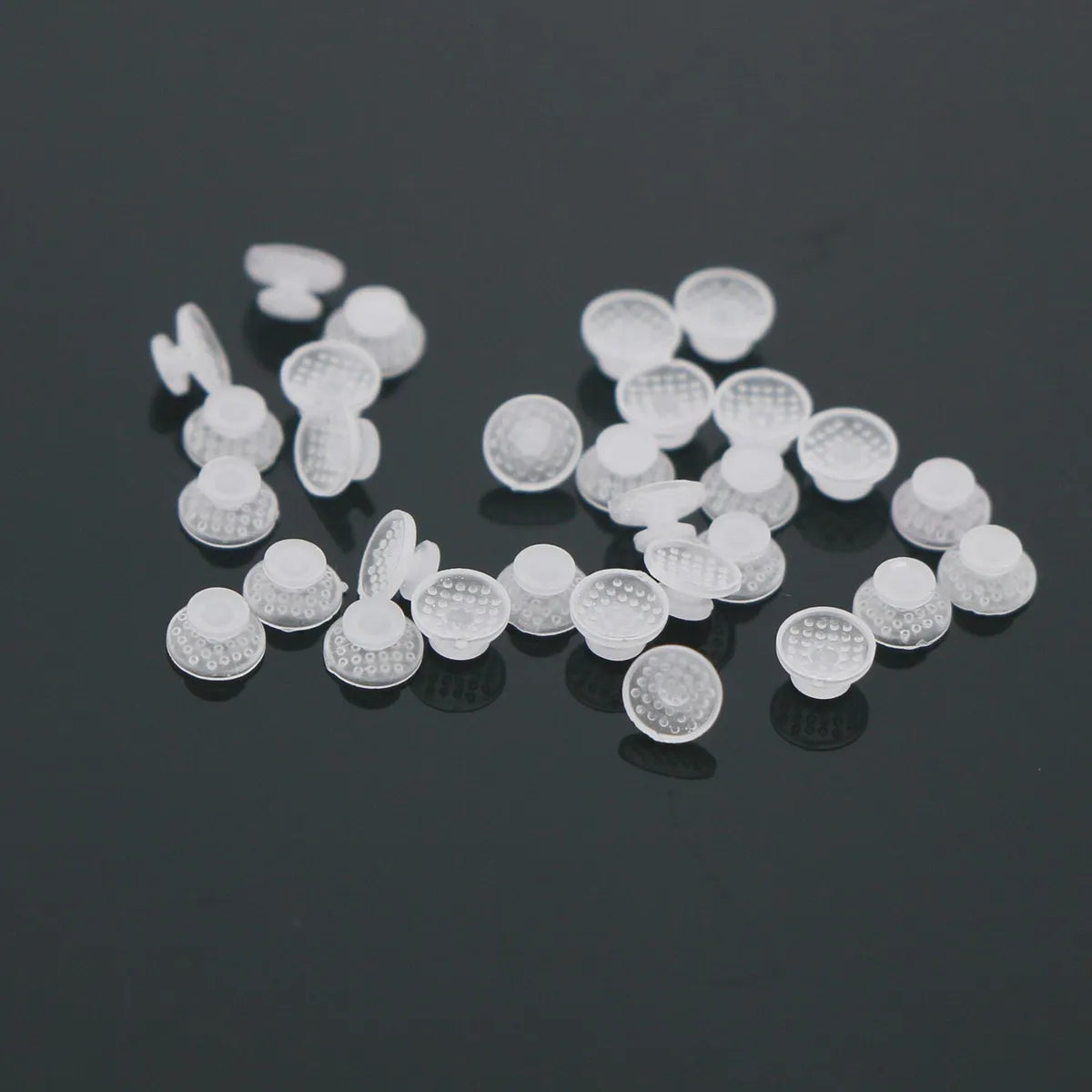 Clear Invisalign Button ROUND BUTTON (CLEAR) – Main Orthodontics